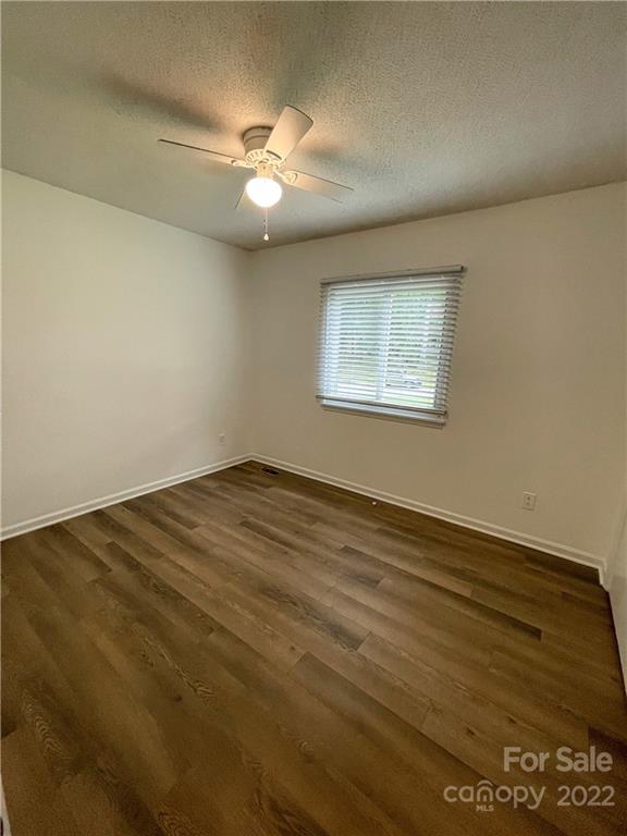 8115 Barncliff Road Charlotte, NC 28227 - Photo 21 of 30 Gallery Image 21