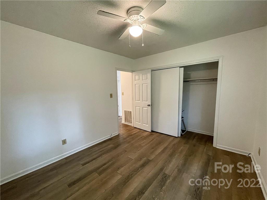 8115 Barncliff Road Charlotte, NC 28227 - Photo 22 of 30 Gallery Image 22
