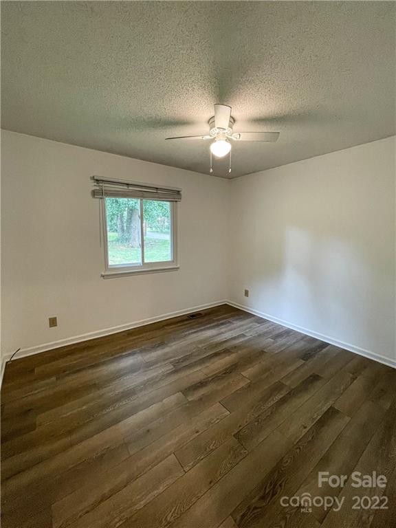 8115 Barncliff Road Charlotte, NC 28227 - Photo 23 of 30 Gallery Image 23