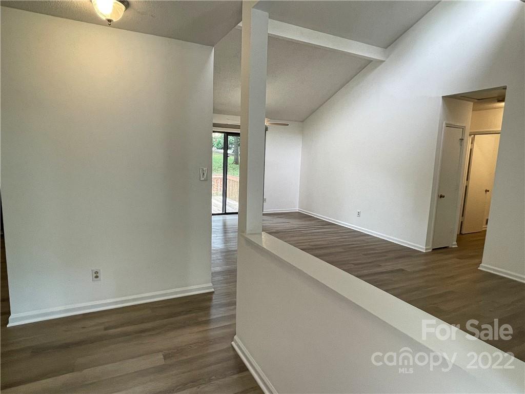 8115 Barncliff Road Charlotte, NC 28227 - Photo 4 of 30 Gallery Image 4