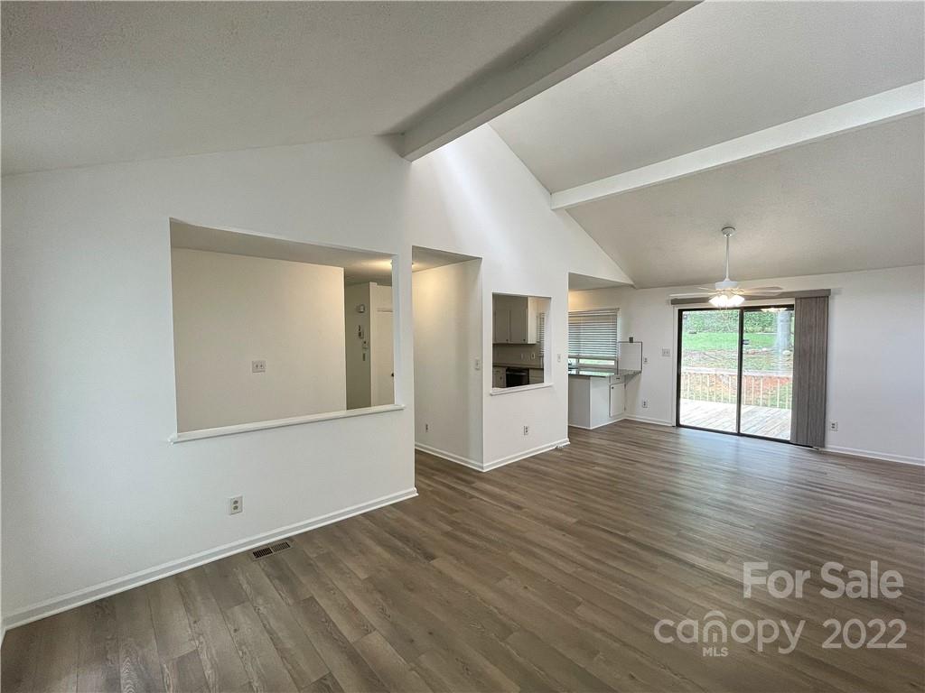 8115 Barncliff Road Charlotte, NC 28227 - Photo 7 of 30 Gallery Image 7