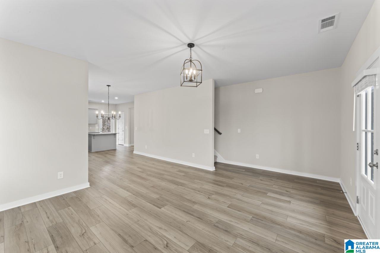151 Kings Way Jasper, AL 35503 - Photo 4 of 35