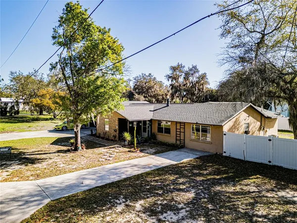 $280,000 | 613 South Willow Avenue, Avon Park, FL 33825