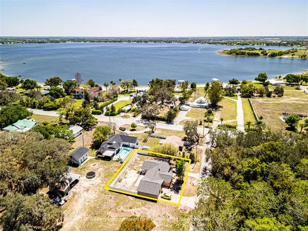 $280,000 | 613 South Willow Avenue, Avon Park, FL 33825