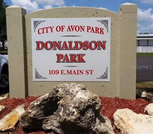 $280,000 | 613 South Willow Avenue, Avon Park, FL 33825