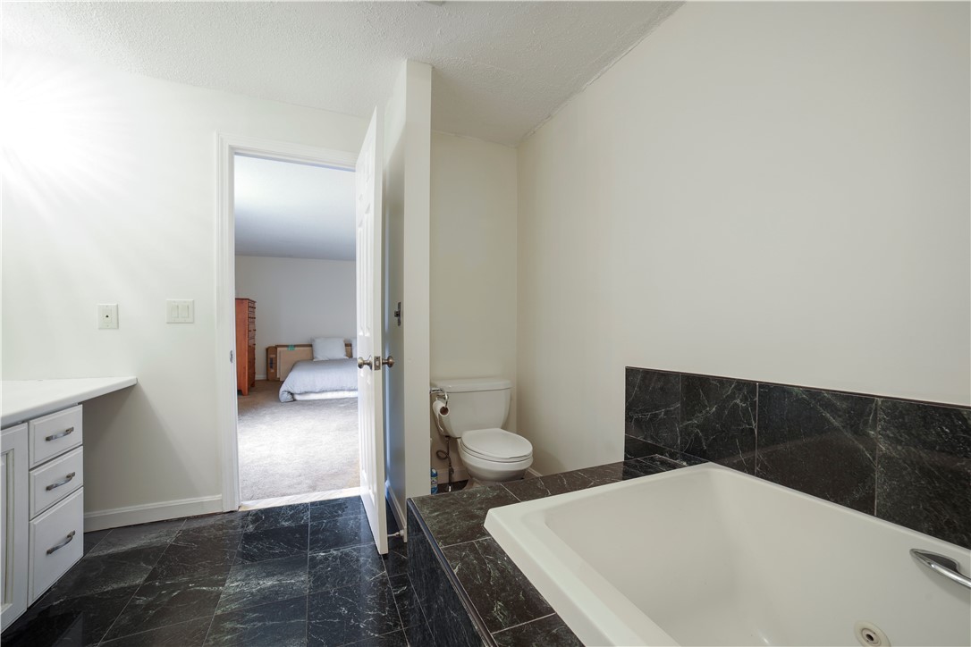5390 Post Road, Unit 2 East Greenwich, RI 02818 - Photo 13 of 24