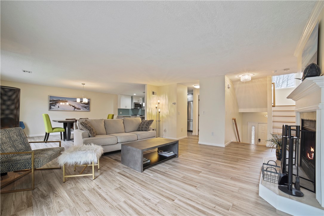 5390 Post Road, Unit 2 East Greenwich, RI 02818 - Photo 4 of 24