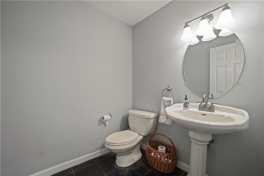 5390 Post Road, Unit 2 East Greenwich, RI 02818 - Photo 8 of 24