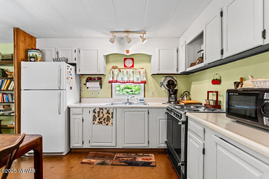 172 Pecks Road Muncy Valley, PA 17758 - Photo 2 of 29 CD6A2582