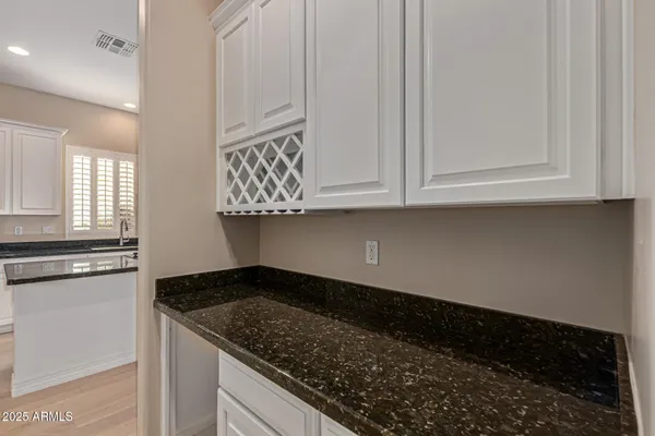 $1,099,900 | 16404 South 23rd Way, Phoenix, AZ 85048