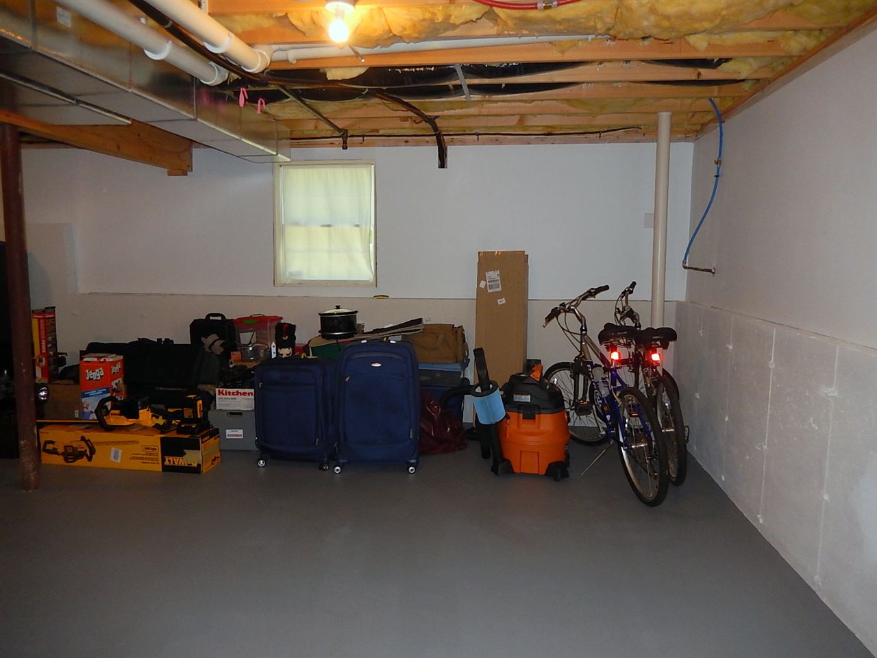 227 South Ridge Drive Manchester, NH 03109 - Photo 35 of 40