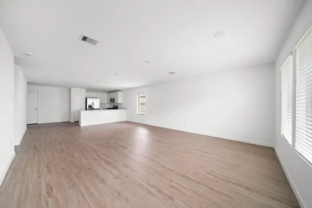 $2,000 | 27142 Breakaway Lane, Katy, TX 77493