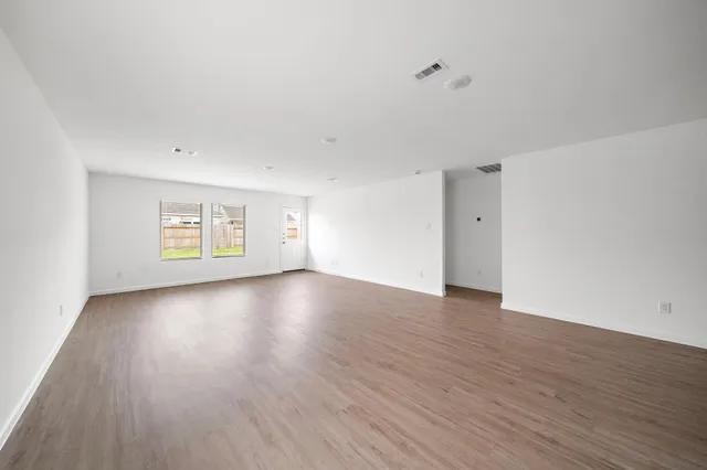 $2,000 | 27142 Breakaway Lane, Katy, TX 77493