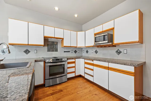 $499,999 | 1934 Fairway Drive, Richland, WA 99352