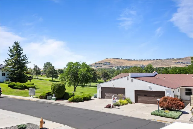 $499,999 | 1934 Fairway Drive, Richland, WA 99352