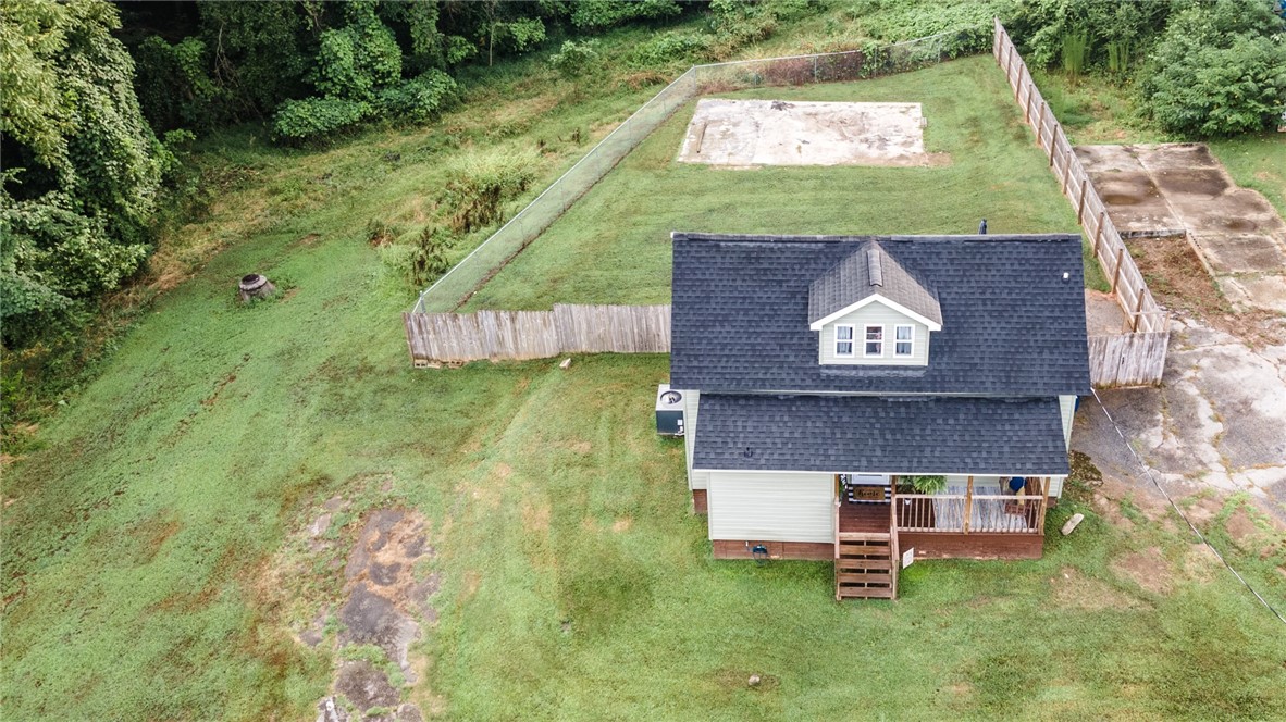 16 Guy Street Pelzer, SC 29669 - Photo 5 of 17
