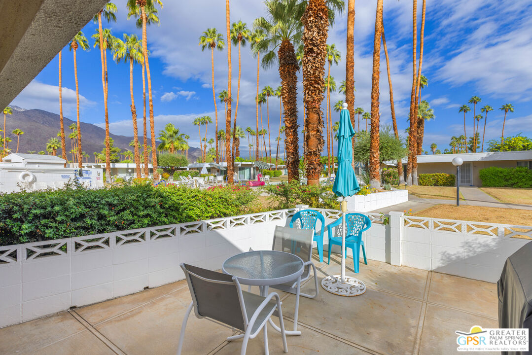 2033 Ramon Road, Unit 5A Palm Springs, CA 92264 - Photo 14 of 31 Gallery Image 14