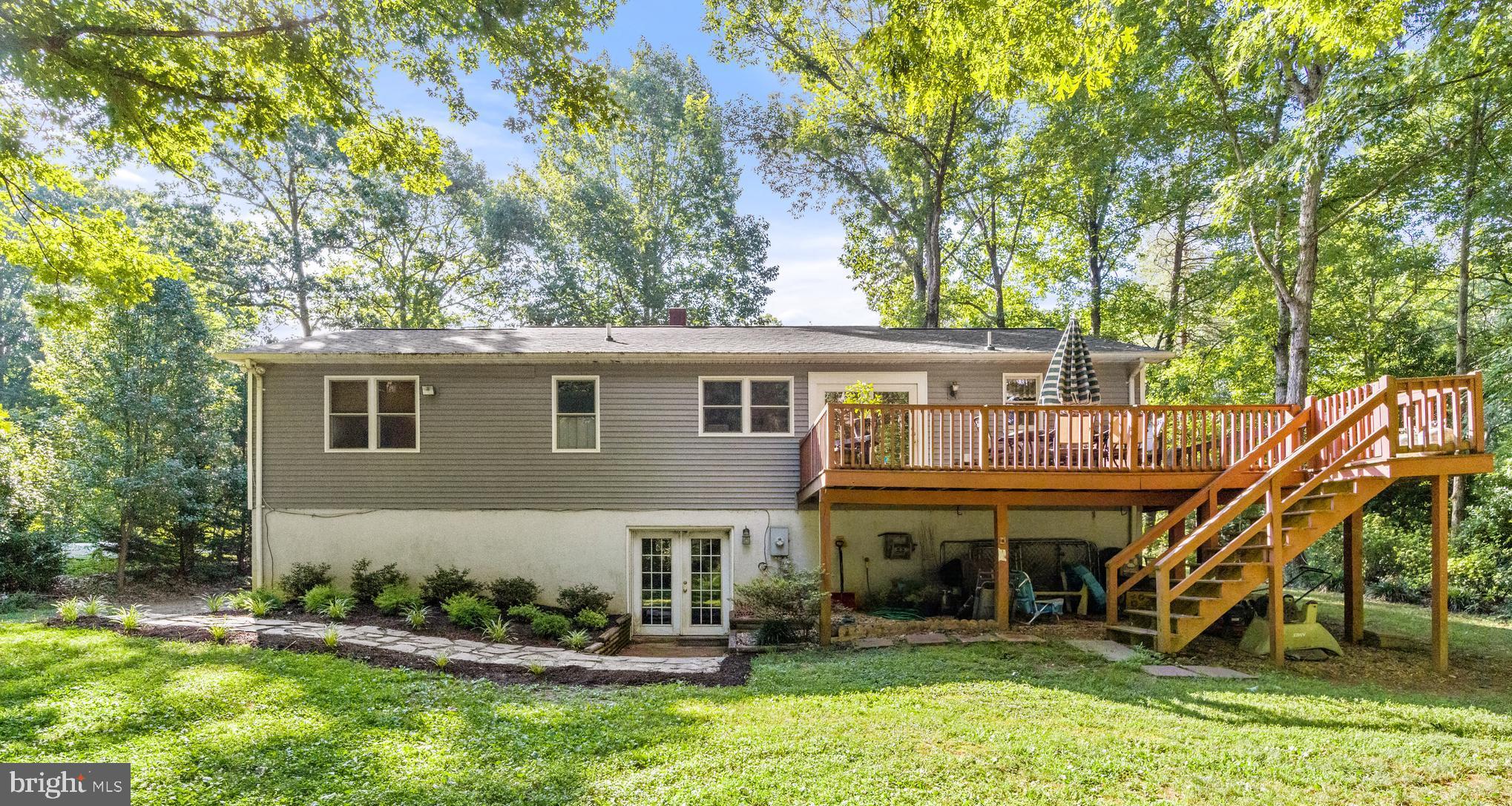 4544 Hurst Road Bealeton, VA 22712 - Photo 29 of 36 Backyard with Deck