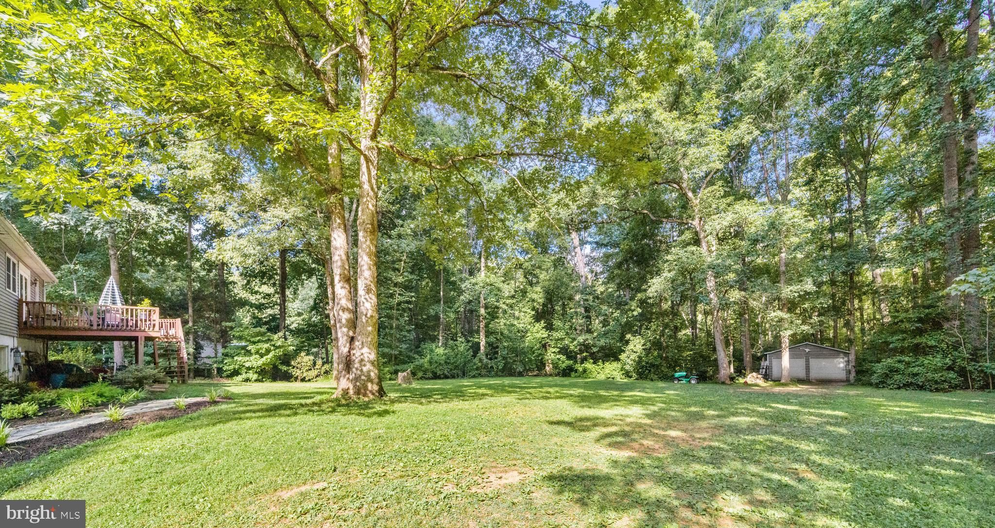 4544 Hurst Road Bealeton, VA 22712 - Photo 31 of 36 Backyard View