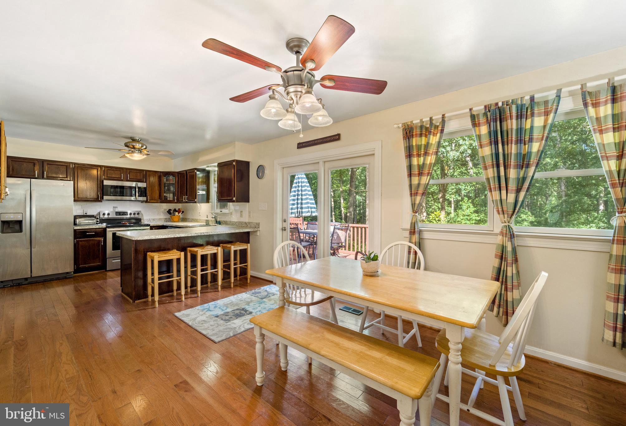 4544 Hurst Road Bealeton, VA 22712 - Photo 6 of 36 Large Eat-In Kitchen with Island