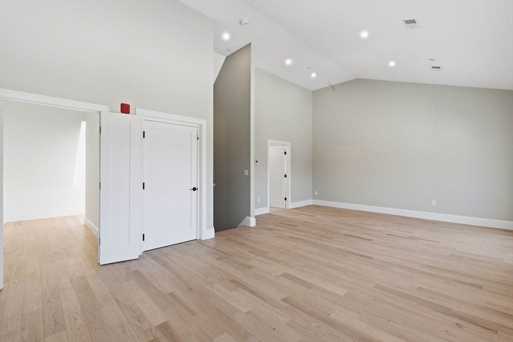 51 West Main Street, Unit 6R Georgetown, MA 01833 - Photo 32 of 40