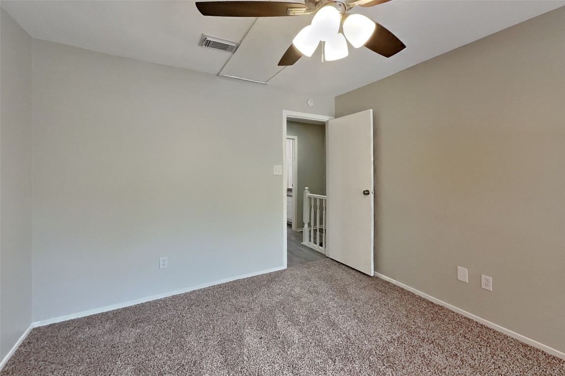 11 Fiddleleaf Court Spring, TX 77381 - Photo 16 of 22