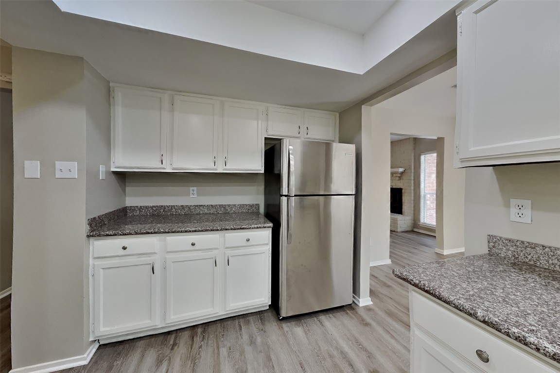 11 Fiddleleaf Court Spring, TX 77381 - Photo 4 of 22