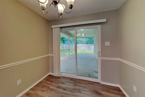 $2,200 | 11 Fiddleleaf Court, Spring, TX 77381
