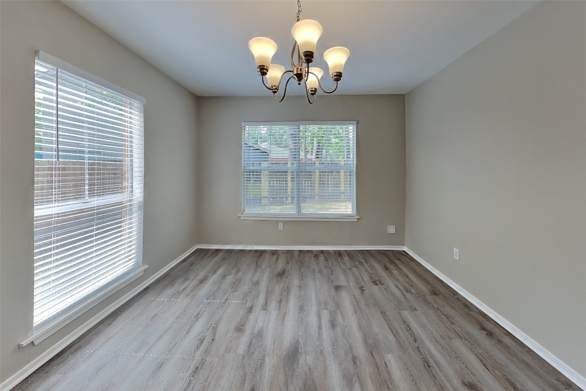 11 Fiddleleaf Court Spring, TX 77381 - Photo 6 of 22