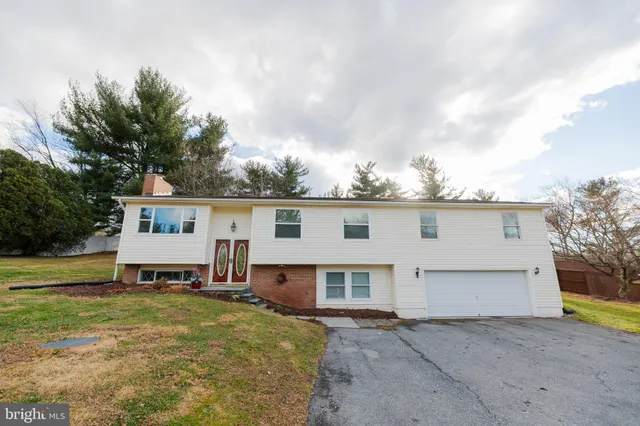 $590,000 | 10807 Old National Pike, New Market, MD 21774