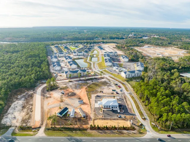 $2,275 | 10 Riverwalk Crossing, Freeport, FL 32439