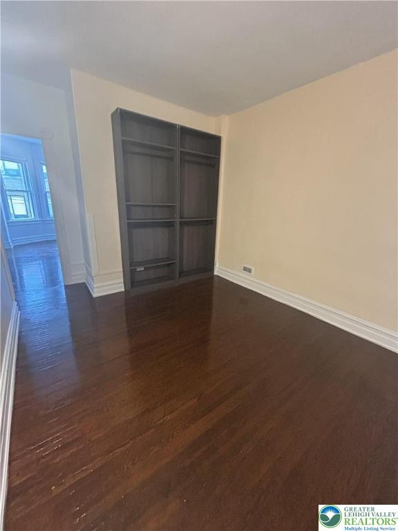 418 North Jordan Street Allentown, PA 18102 - Photo 12 of 21 Walk tru bedroom