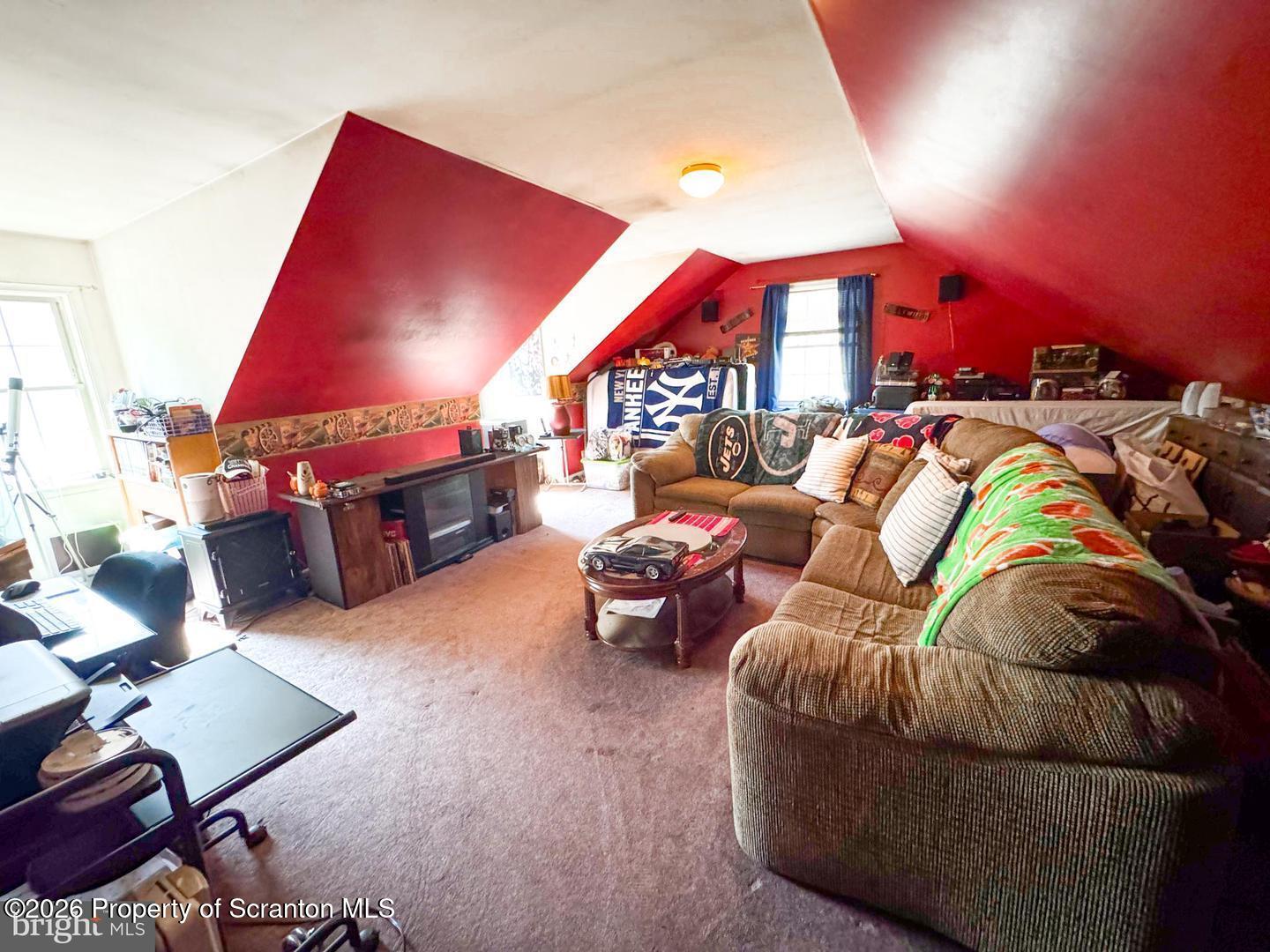 145 Oak Ridge Drive Milford, PA 18337 - Photo 26 of 33 Bonus room