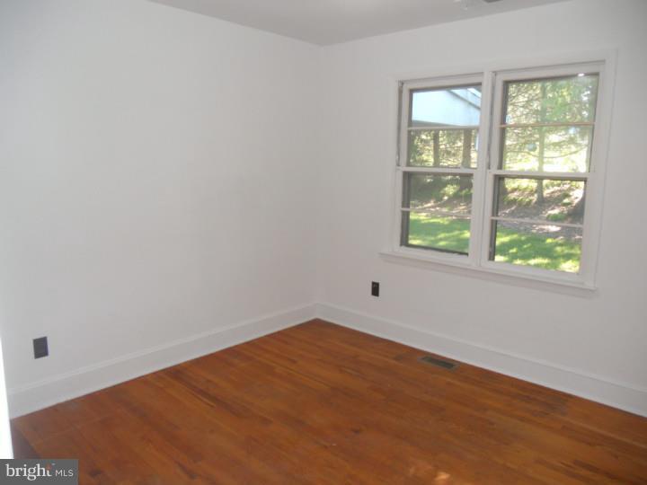 110 Cemetery Road Nottingham, PA 19362 - Photo 4 of 15 Gallery Image 4