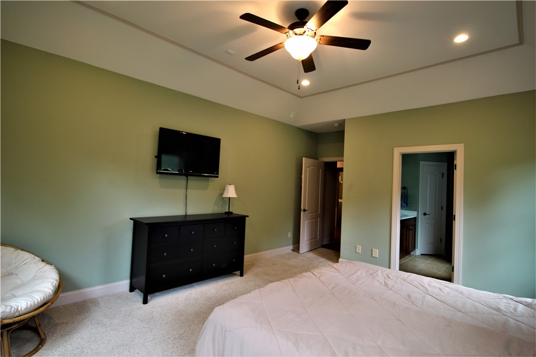 343 Chapman Road Pelzer, SC 29669 - Photo 14 of 47