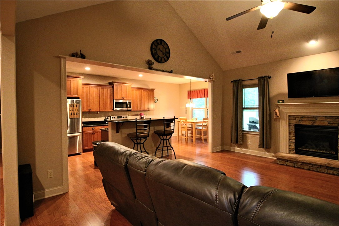 343 Chapman Road Pelzer, SC 29669 - Photo 3 of 47