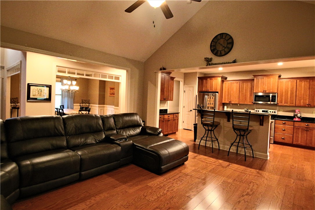 343 Chapman Road Pelzer, SC 29669 - Photo 10 of 47