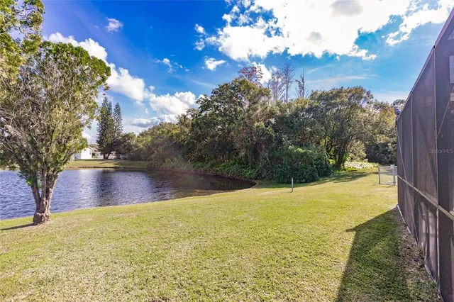 $299,900 | 1961 Crystal Lane, St. Cloud, FL 34769