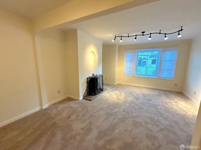 $5,500 | 106-108 Caselli Avenue, Unit 108, San Francisco, CA 94114