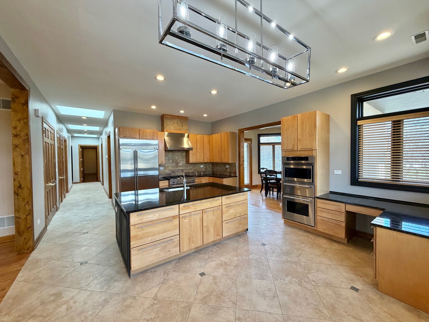 1S701 Eisenhower Road Oakbrook Terrace, IL 60181 - Photo 6 of 21
