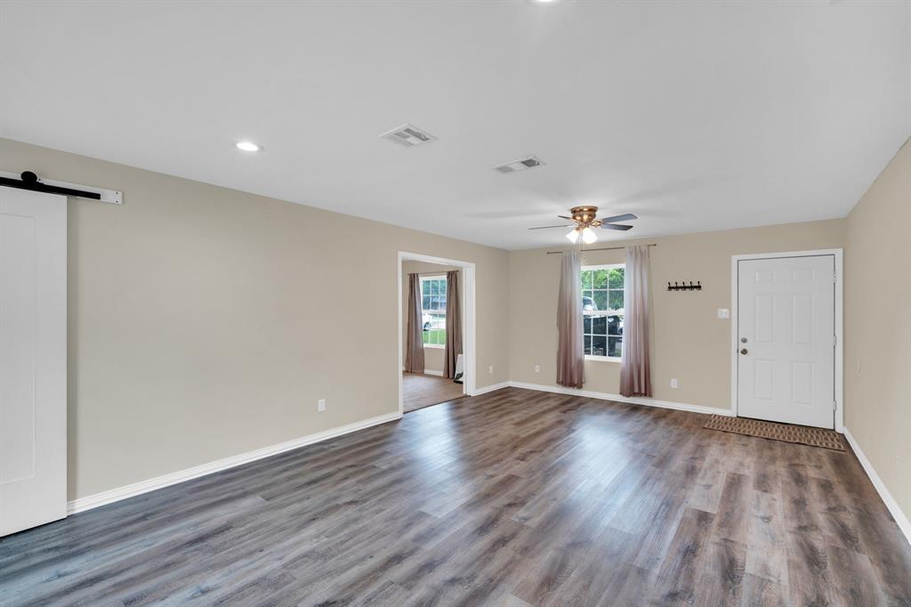 808 Gibson Road Waxahachie, TX 75165 - Photo 16 of 25