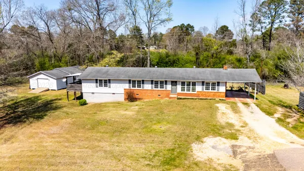 $135,000 | 922 20th Street Southwest, Fayette, AL 35555