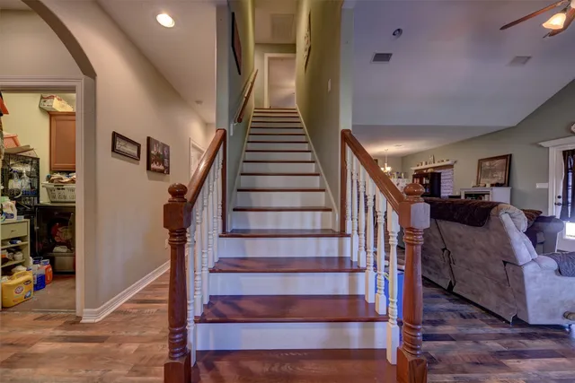 $799,999 | 28850 Riley Road, Waller, TX 77484