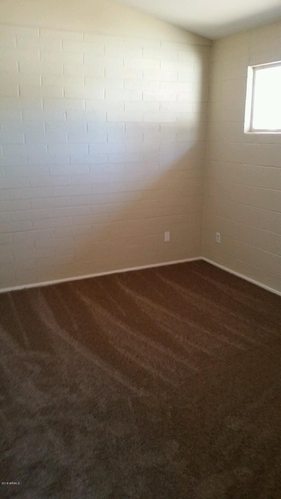 3602 West Ruth Avenue Phoenix, AZ 85051 - Photo 8 of 14 bed1