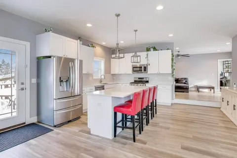 1148 West Kenilworth Avenue, Palatine, IL 60067