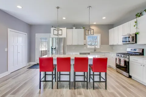 1148 West Kenilworth Avenue, Palatine, IL 60067