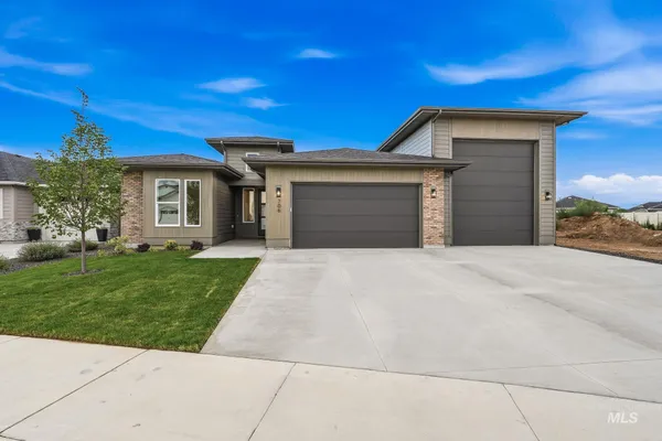 $699,900 | 706 East Merino Street, Kuna, ID 83634
