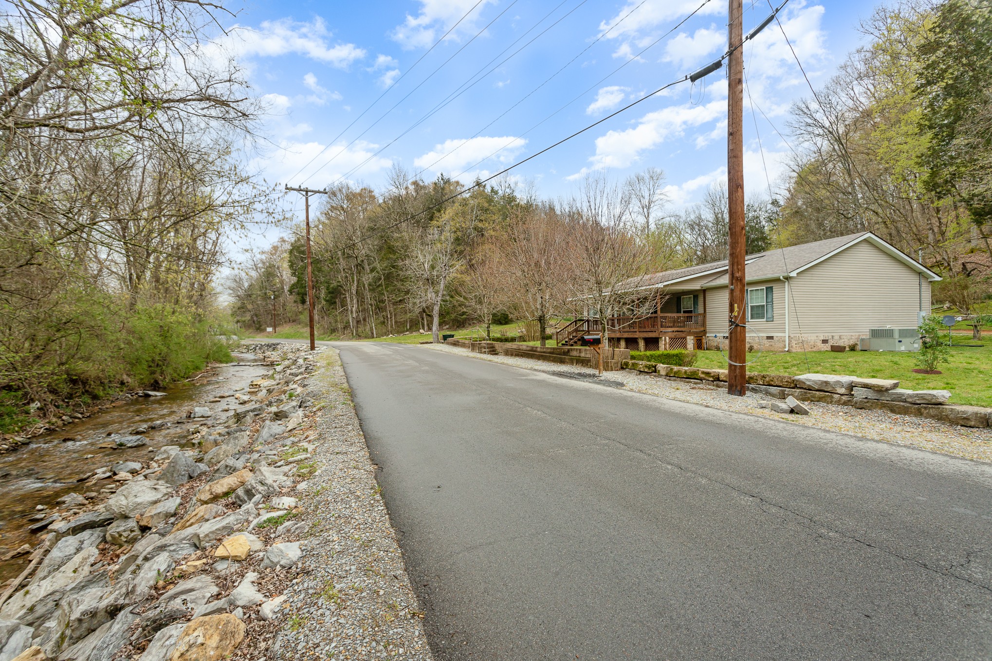 336 Defeated Creek Road Centerville, TN 37033 - Photo 3 of 34 Gallery Image 3