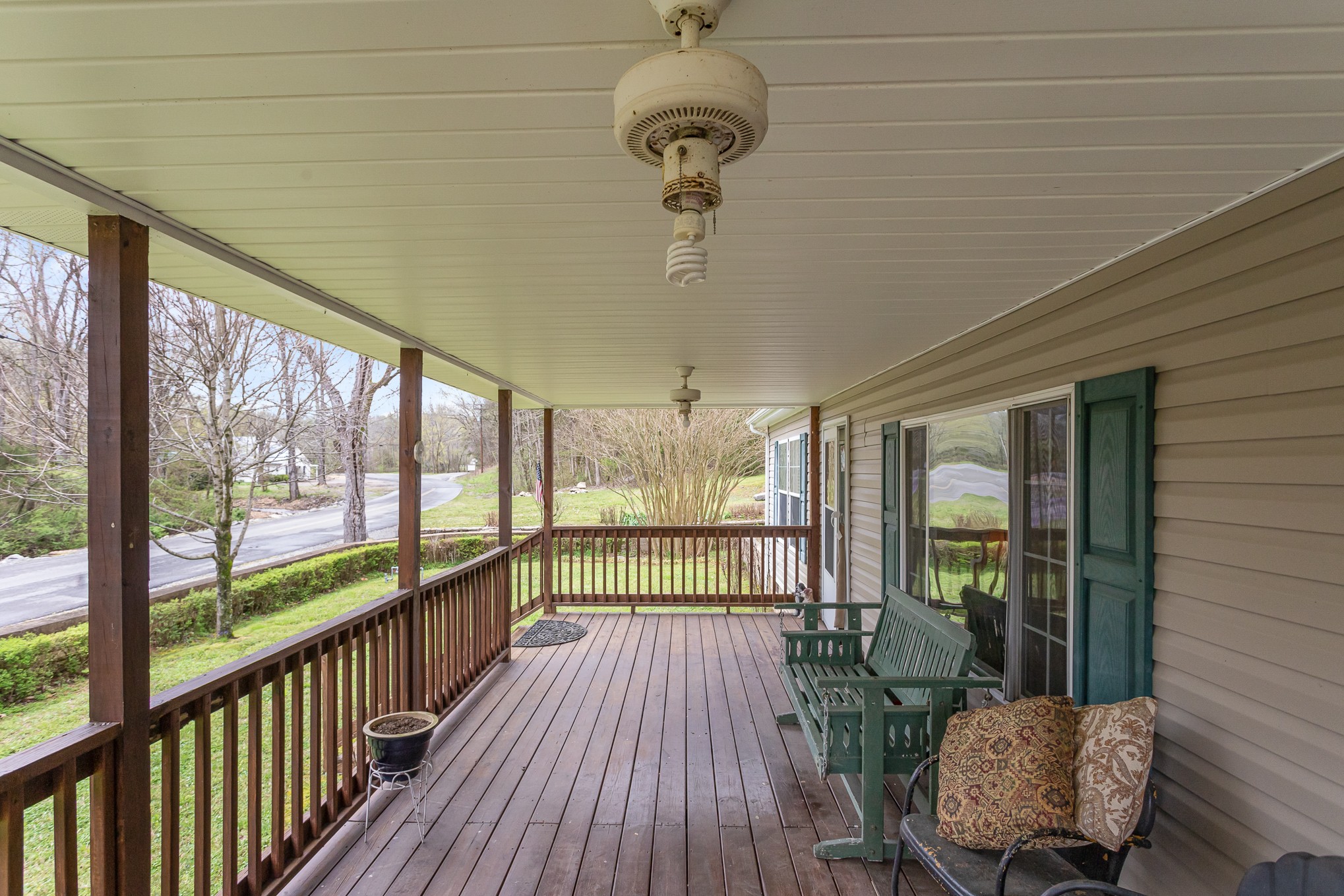 336 Defeated Creek Road Centerville, TN 37033 - Photo 8 of 34 Gallery Image 8