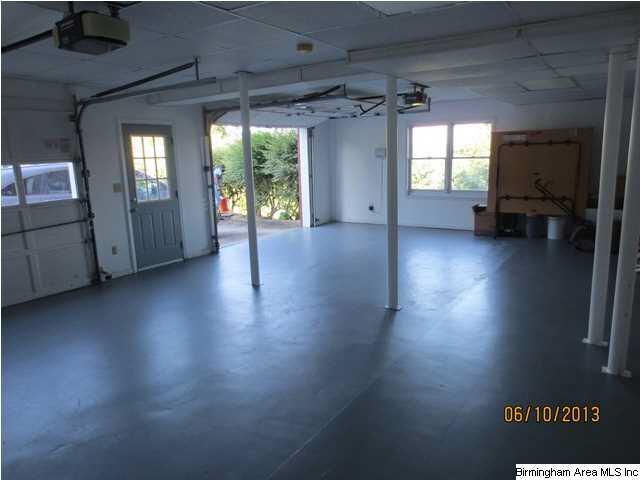 1007 Crest Road Leeds, AL 35094 - Photo 30 of 31 Gallery Image 30